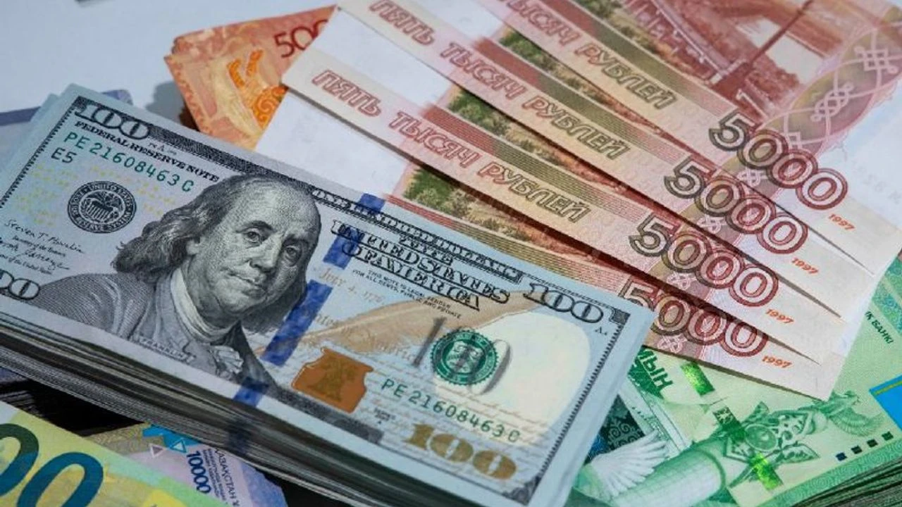 Դոլարի ու եվրոյի փոխարժեքները մի փոքր նվազել են